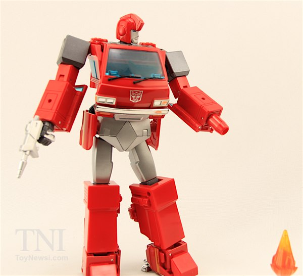 Transformers Masterpiece MP 27 Ironhide Video Review Images  (30 of 48)